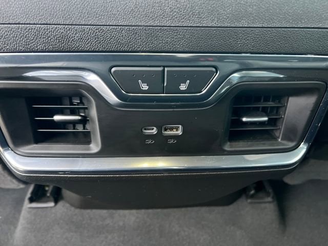 2025 Chevrolet Silverado 1500 LTZ - Photo 22