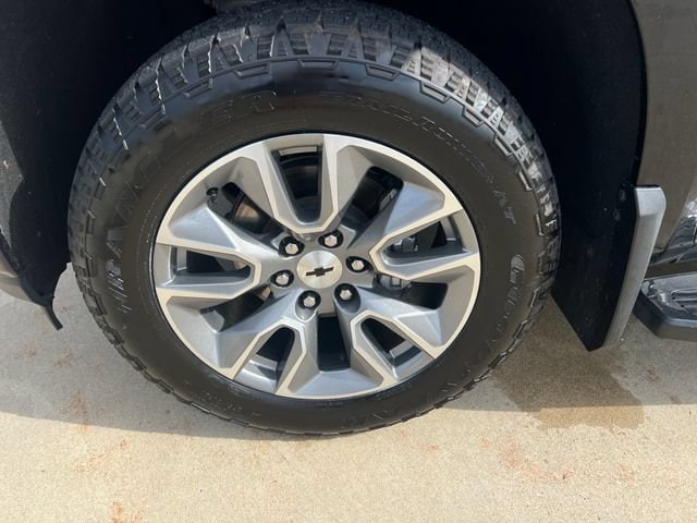 2020 Chevrolet Silverado 1500 RST - Photo 9