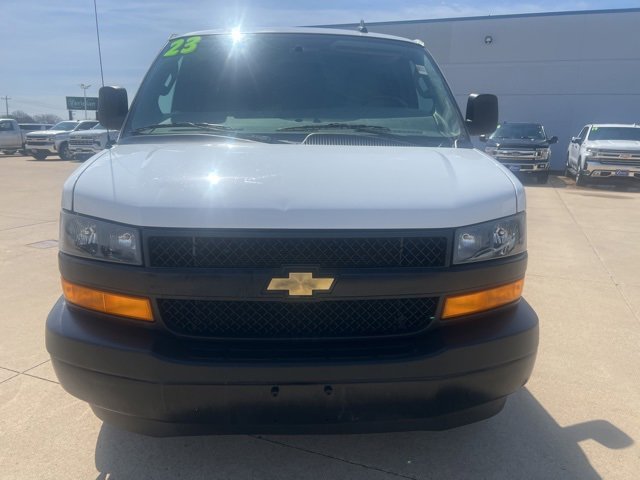 2023 Chevrolet Express Cargo 2500 photo 2
