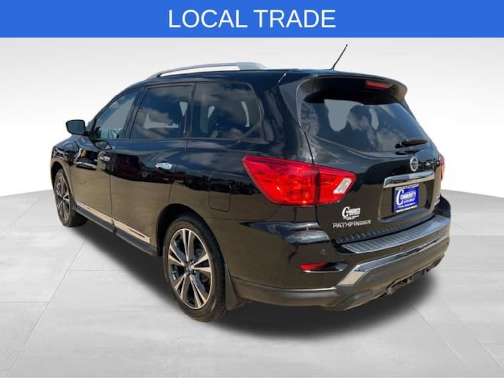 Used 2017 Nissan Pathfinder Platinum SUV