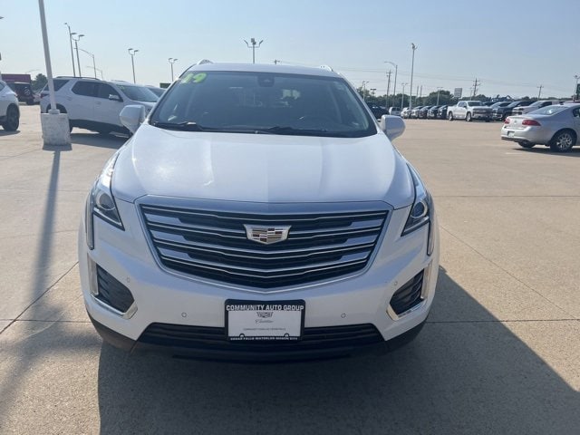 Used 2019 Cadillac XT5 Luxury with VIN 1GYKNCRS4KZ296911 for sale in Cedar Falls, IA