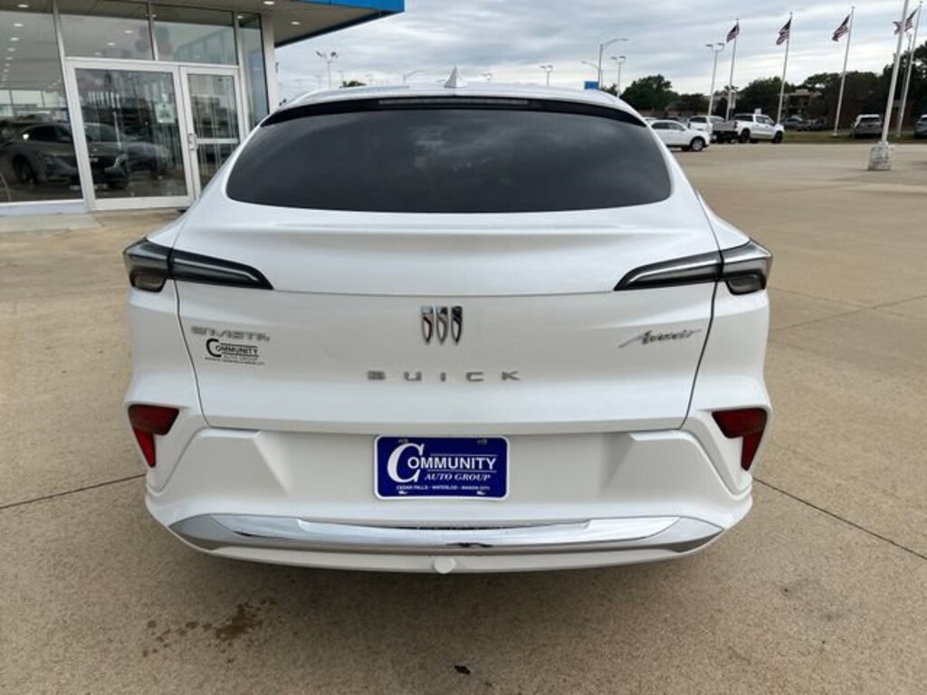 Used 2024 Buick Envista Avenir SUV