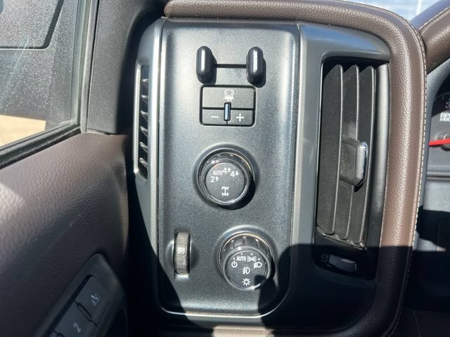 2018 Chevrolet Silverado 1500 LTZ - Photo 31
