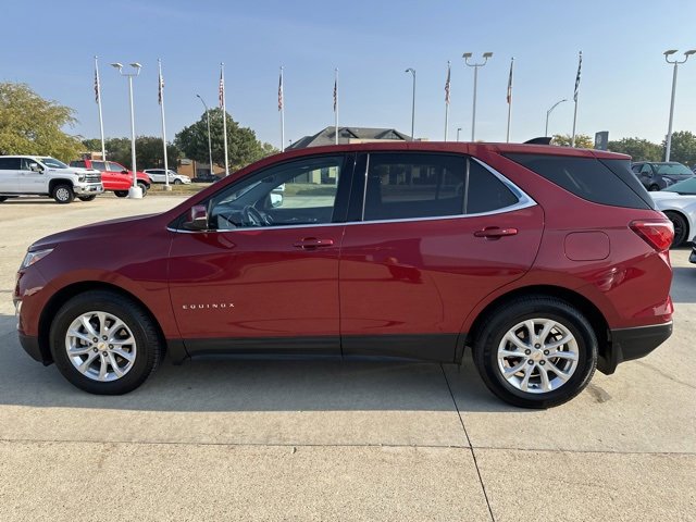 Used 2019 Chevrolet Equinox LT with VIN 2GNAXKEV8K6104415 for sale in Cedar Falls, IA