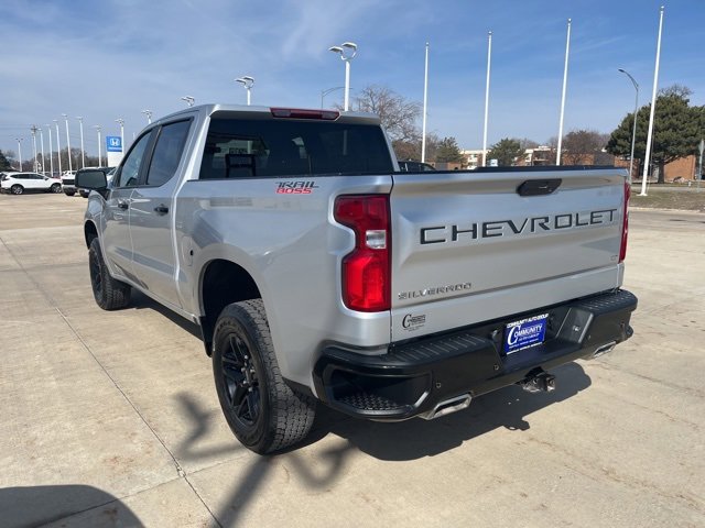 2022 Chevrolet Silverado 1500 Trail Boss photo 3