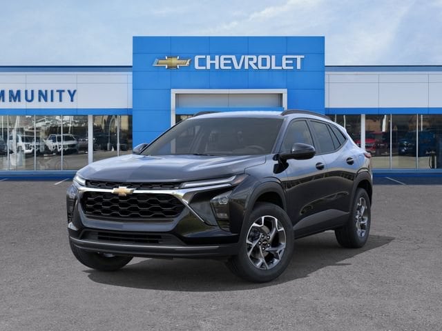 2026 Chevrolet Trax LT - Photo 8