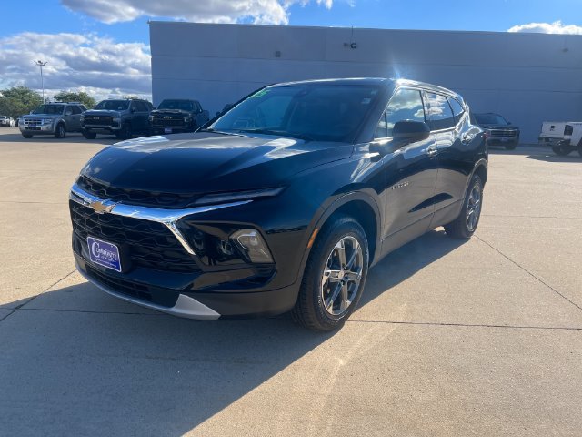 Used 2025 Chevrolet Blazer 2LT SUV