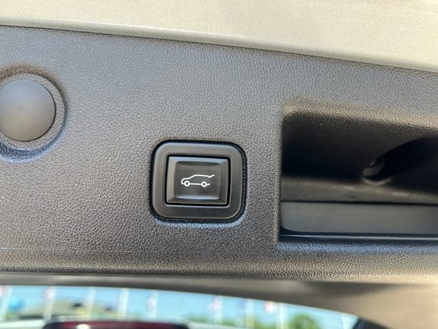 2024 Chevrolet Equinox LT - Photo 18