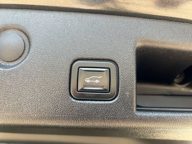 2020 Chevrolet Equinox Premier - Photo 19