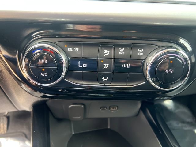 2025 Chevrolet Trax LT - Photo 22