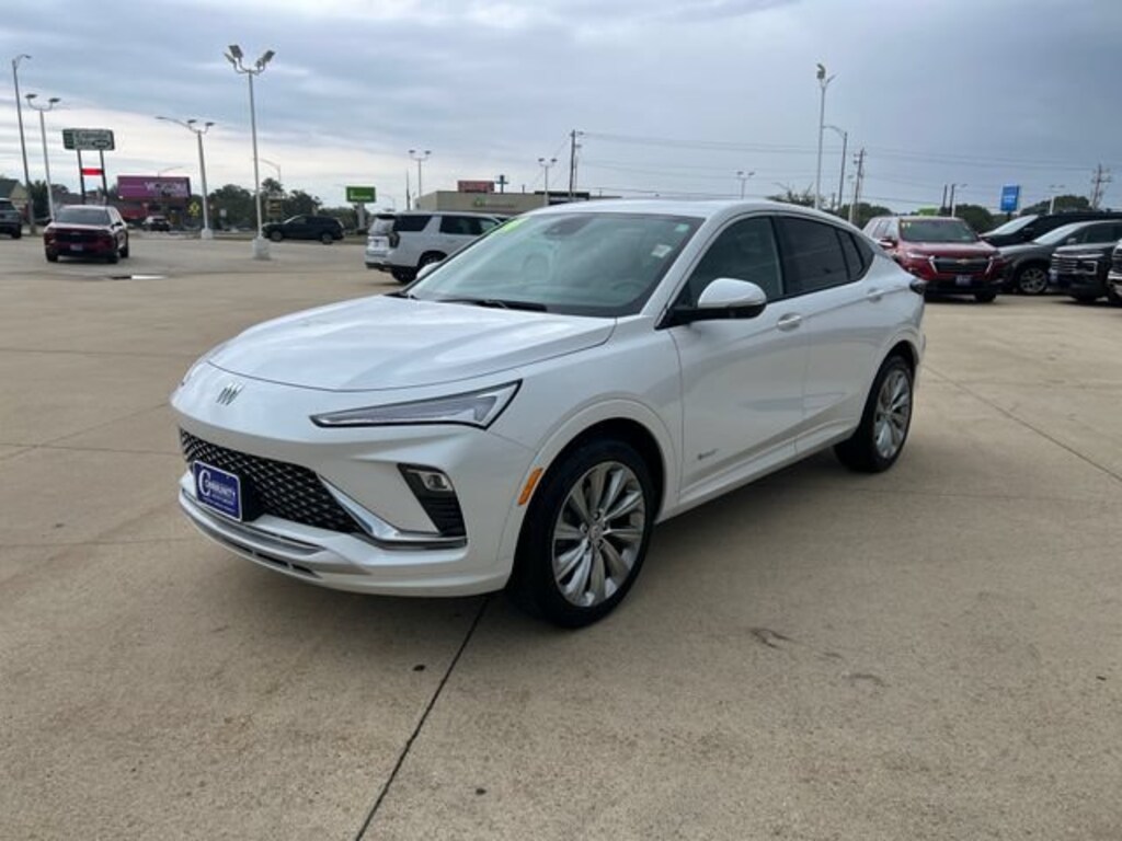 Used 2024 Buick Envista Avenir SUV