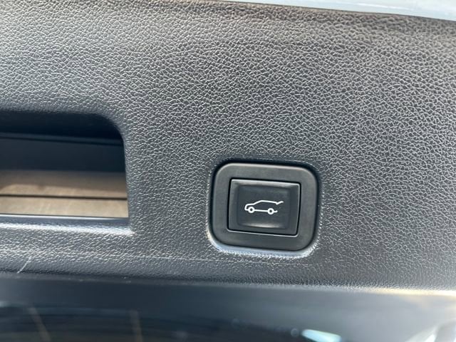 2025 Chevrolet Traverse LT - Photo 20