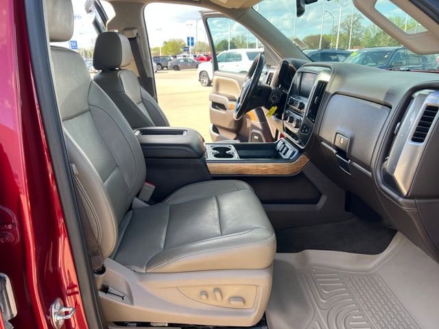 2018 Chevrolet Silverado 1500 LTZ - Photo 18