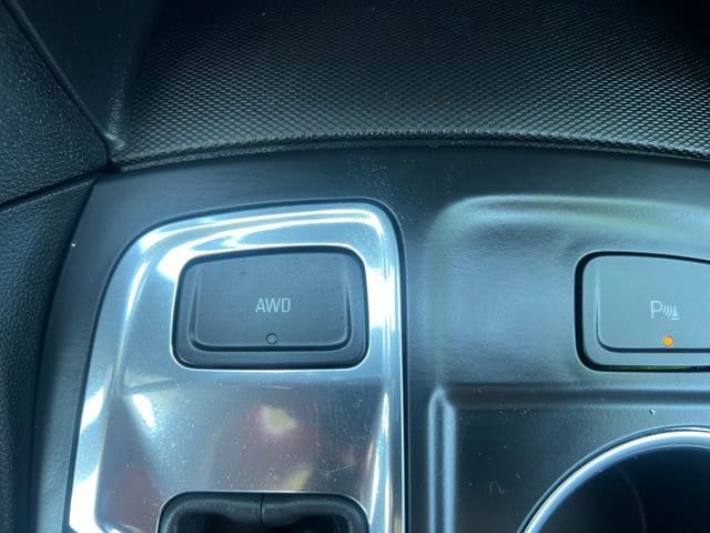 2024 Chevrolet Equinox LT - Photo 25
