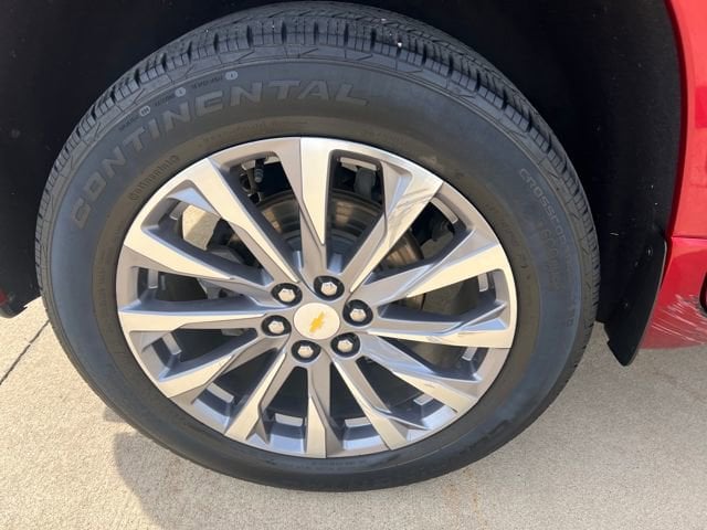 2022 Chevrolet Traverse Premier - Photo 11