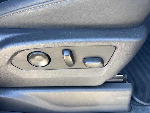 2024 Chevrolet Silverado 1500 LTZ - Photo 17