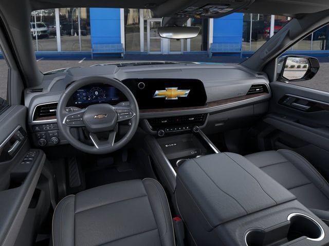 2026 Chevrolet Suburban Premier - Photo 17