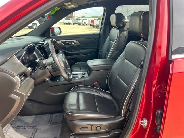 2022 Chevrolet Traverse Premier - Photo 13