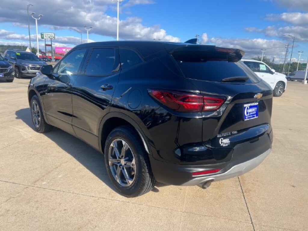 Used 2025 Chevrolet Blazer 2LT SUV
