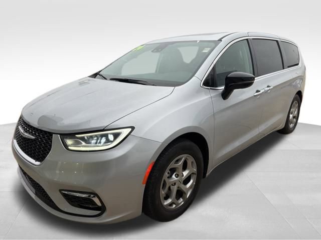 2024 Chrysler Pacifica Limited photo 2