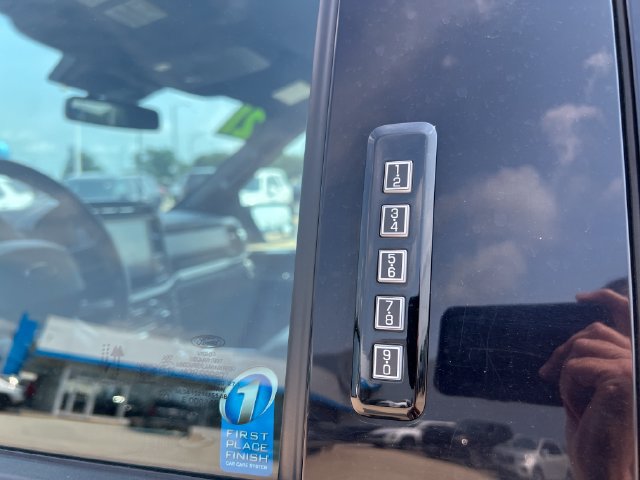 2021 Ford F-150 XLT - Photo 17