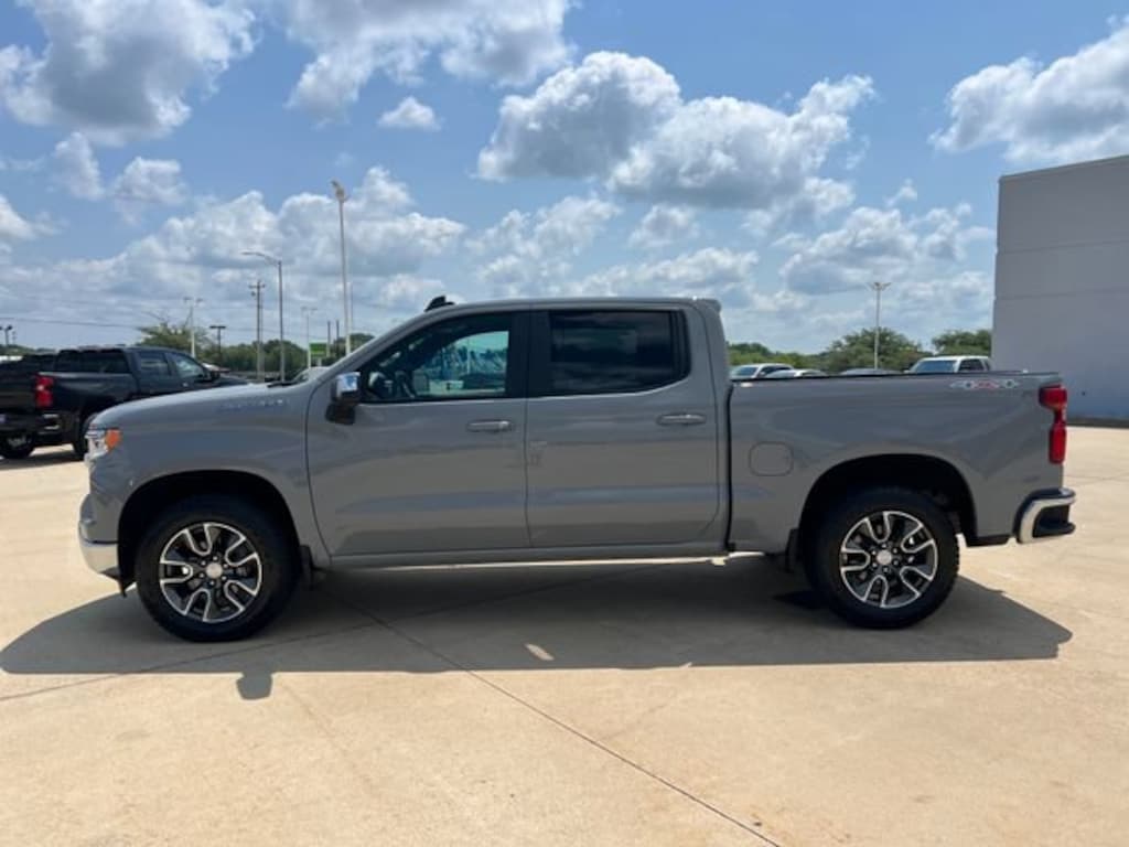 Used 2024 Chevrolet Silverado 1500 LT Truck Crew Cab