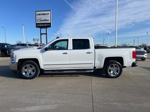 2017 Chevrolet Silverado 1500 LTZ photo 4