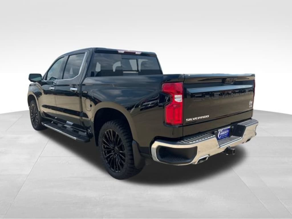 Used 2022 Chevrolet Silverado 1500 LTZ Truck Crew Cab