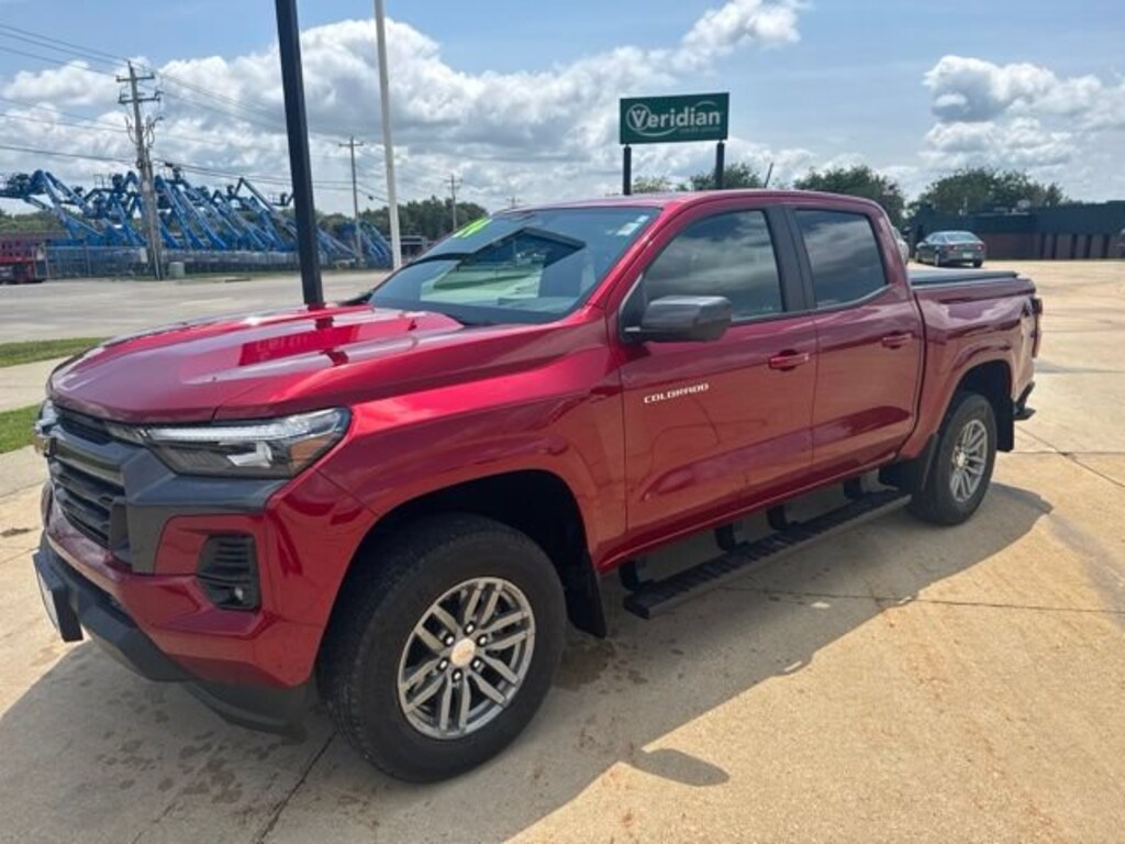 Used 2024 Chevrolet Colorado LT Truck Crew Cab