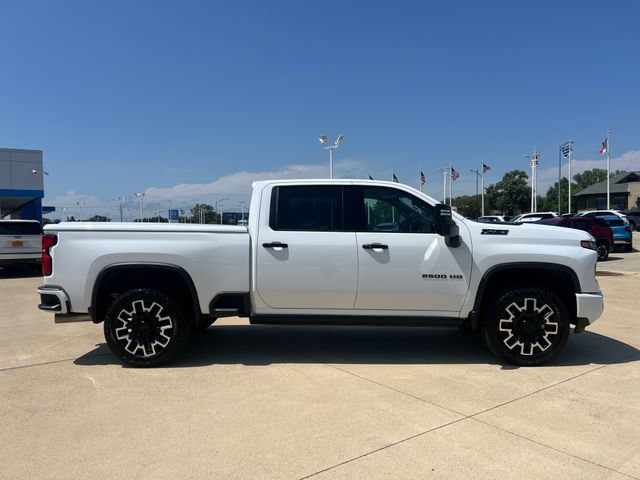 2024 Chevrolet Silverado 2500HD LTZ - Photo 6