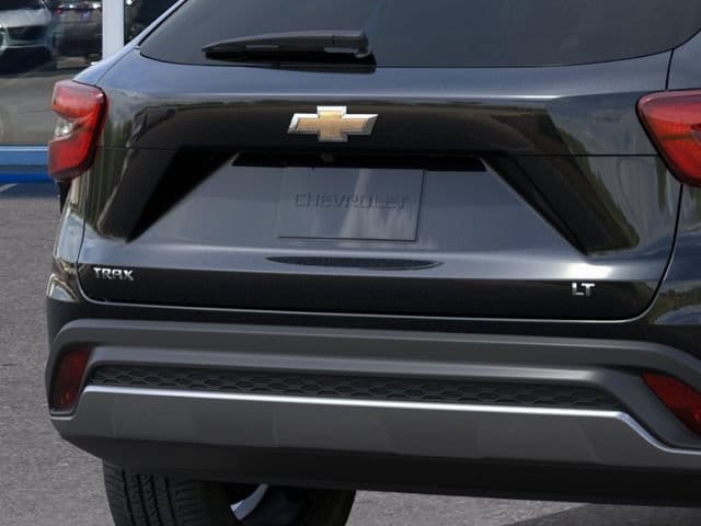 2026 Chevrolet Trax LT - Photo 16