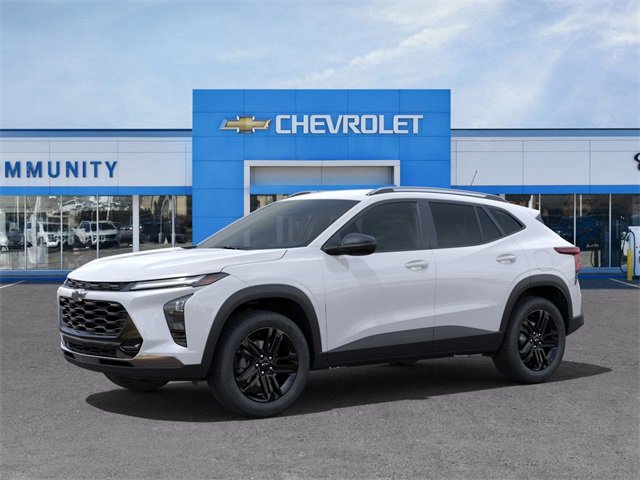 2025 Chevrolet Trax ACTIV photo 2
