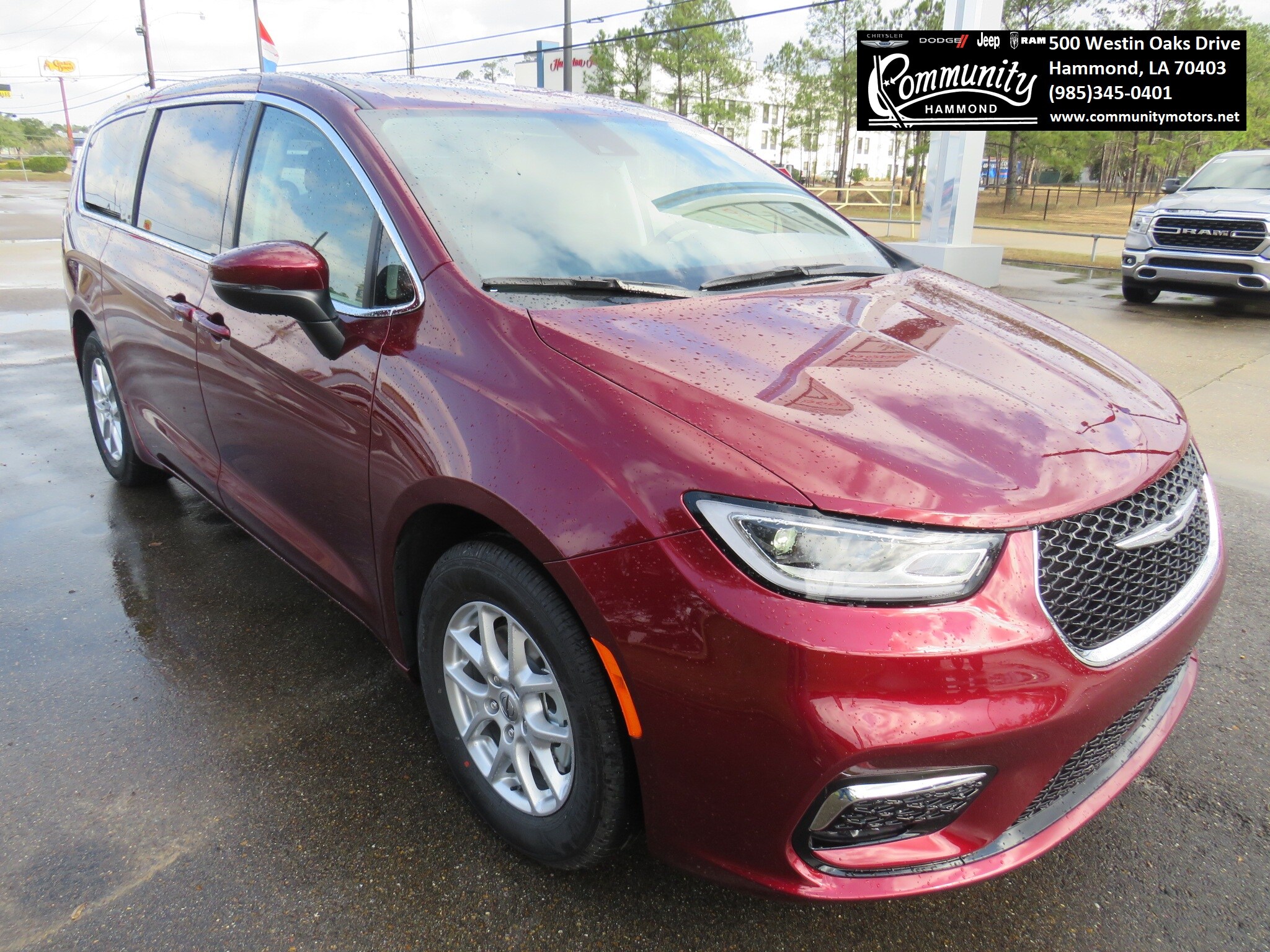 2023 Chrysler Pacifica TOURING L For Sale in Hammond, LA and serving Baton  Rouge | Stock: 06181