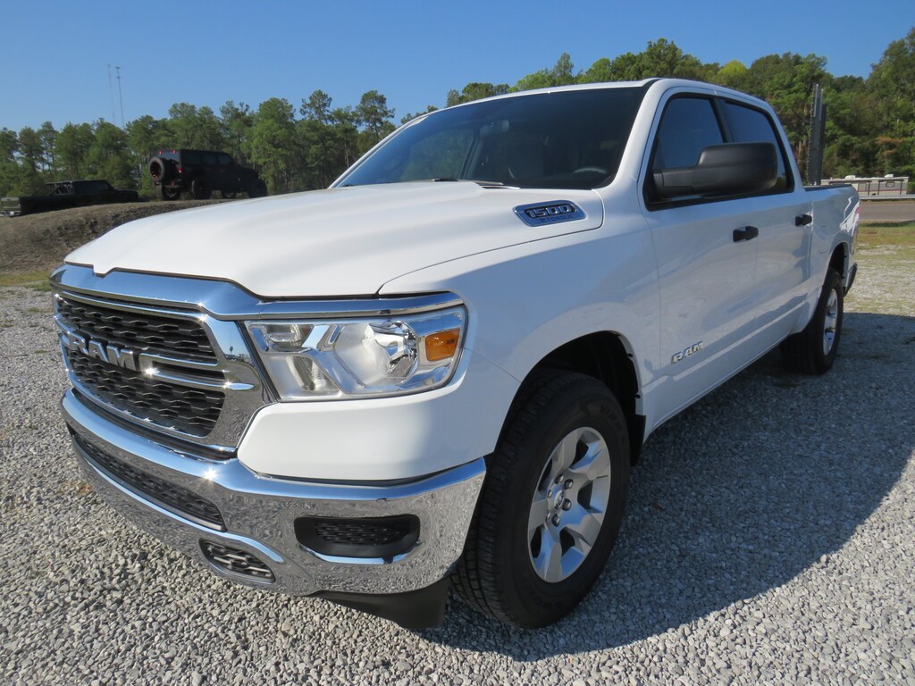 2024 Ram 1500 BIG HORN CREW CAB 4X2 5'7' BOX For Sale in Hammond, LA