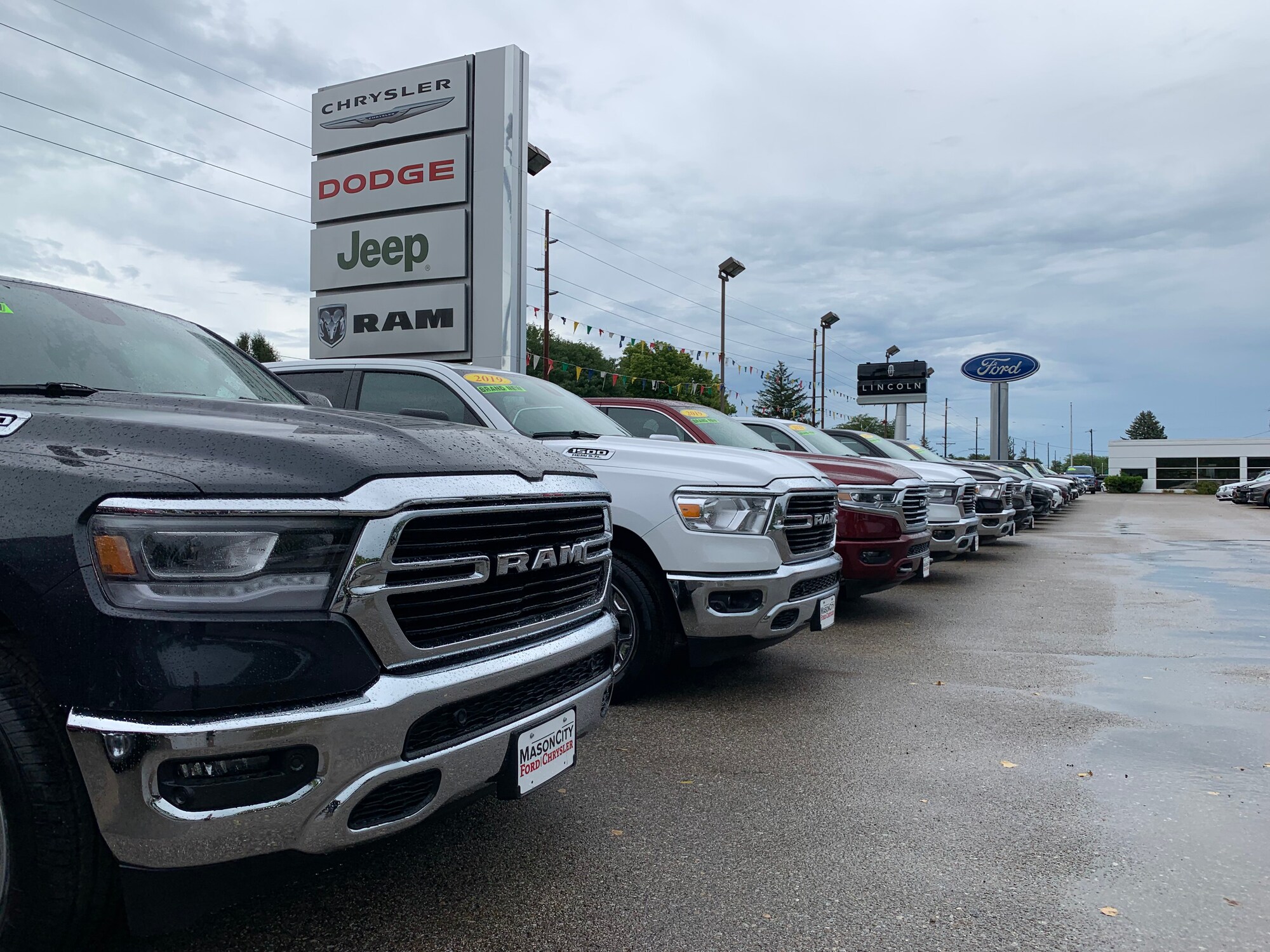 Community Motors of Mason City New Chrysler, Jeep, Dodge