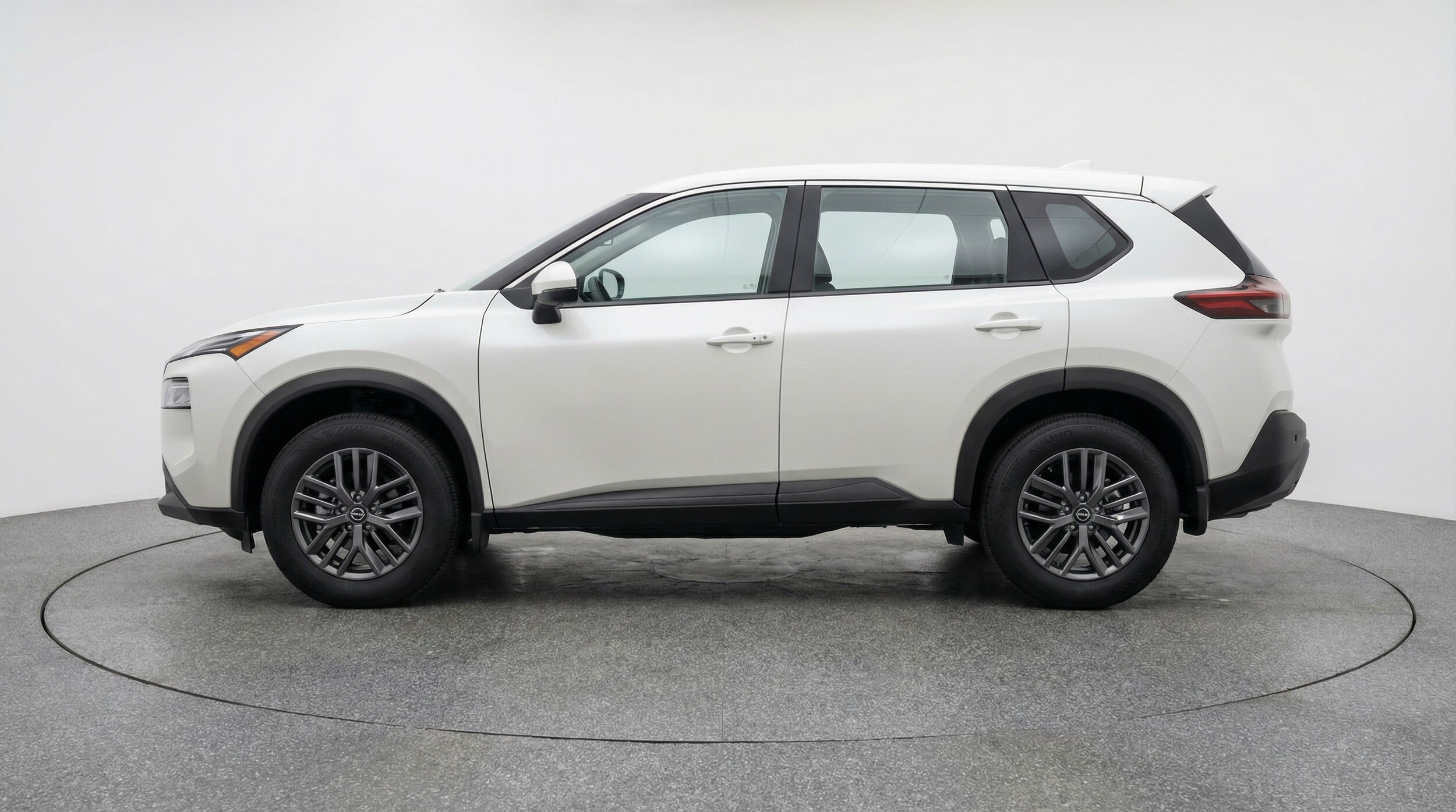 Thumbnail: 2026 Nissan Rogue - 4
