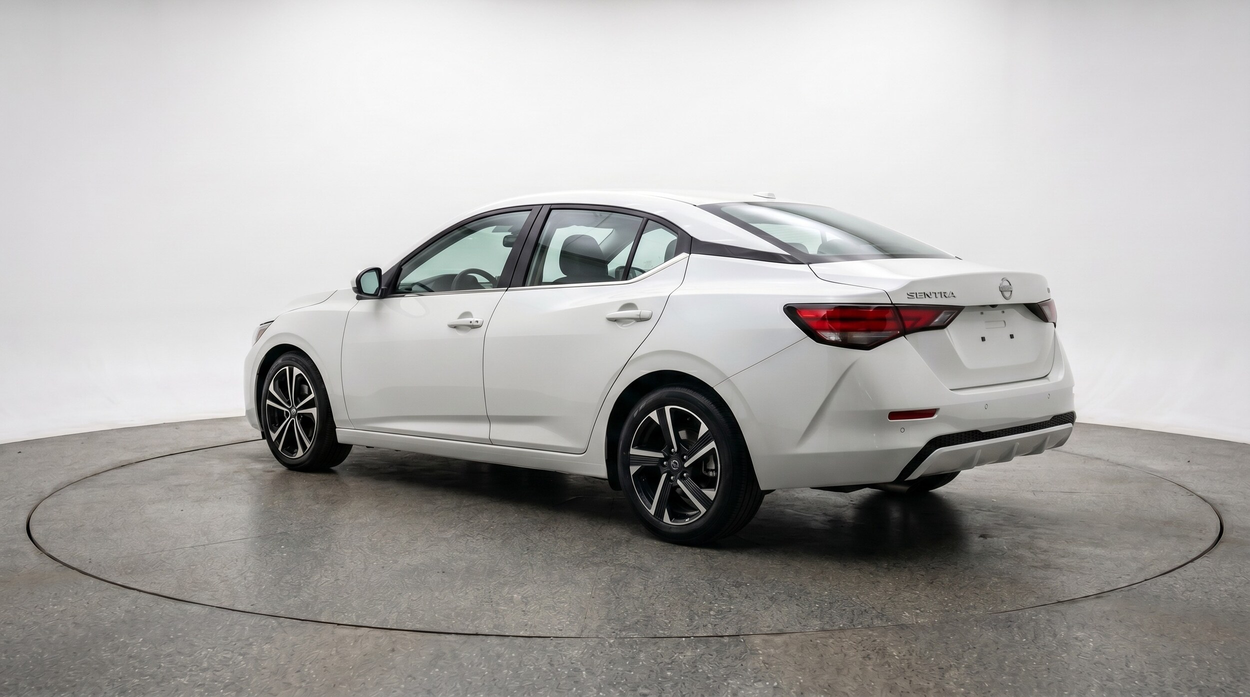 Thumbnail: 2025 Nissan Sentra - 5