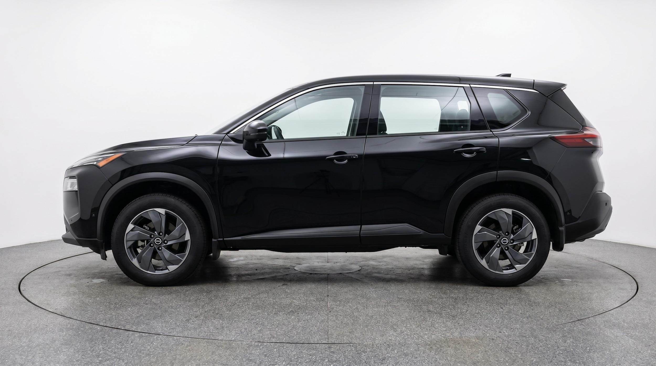 Thumbnail: 2025 Nissan Rogue - 4