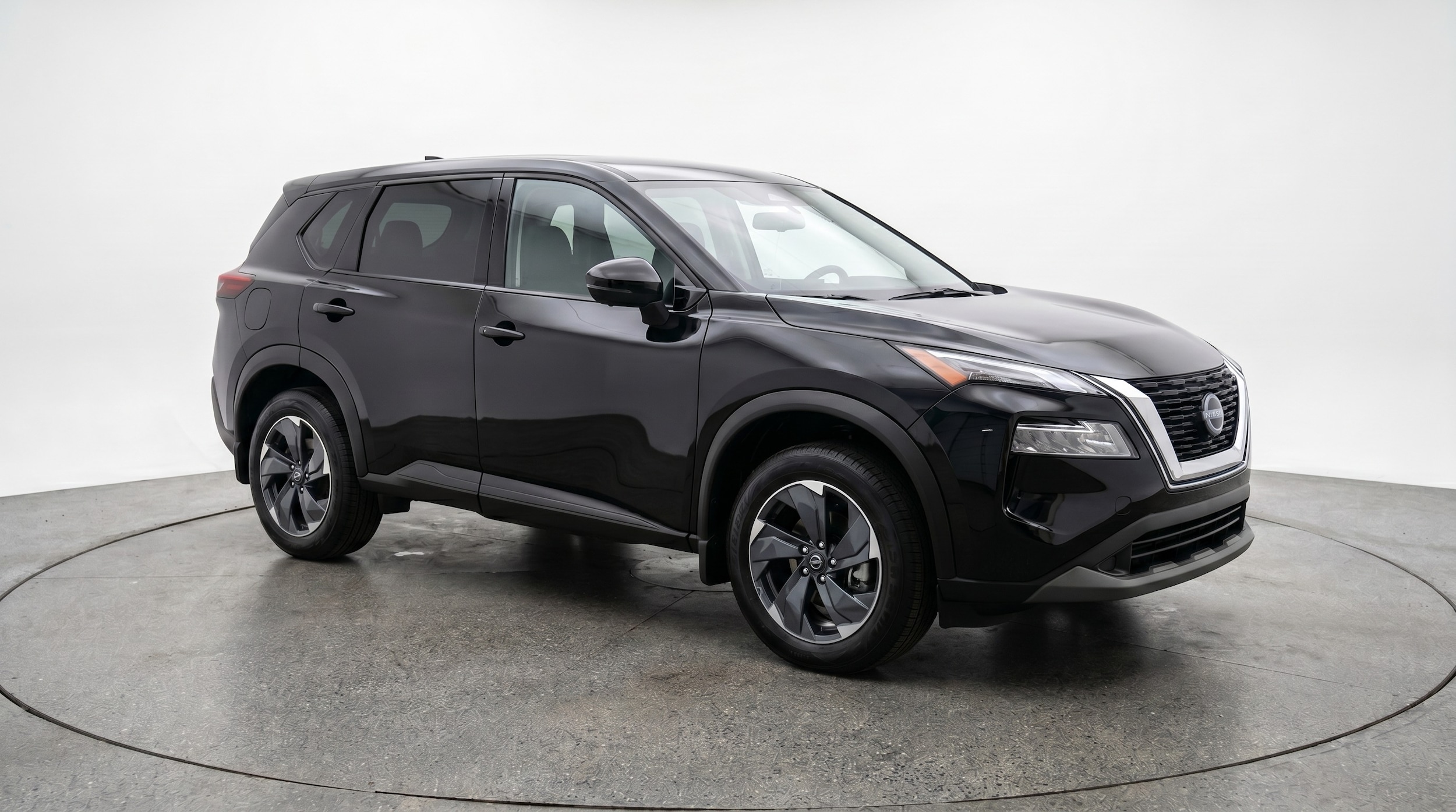 Thumbnail: 2025 Nissan Rogue - 1
