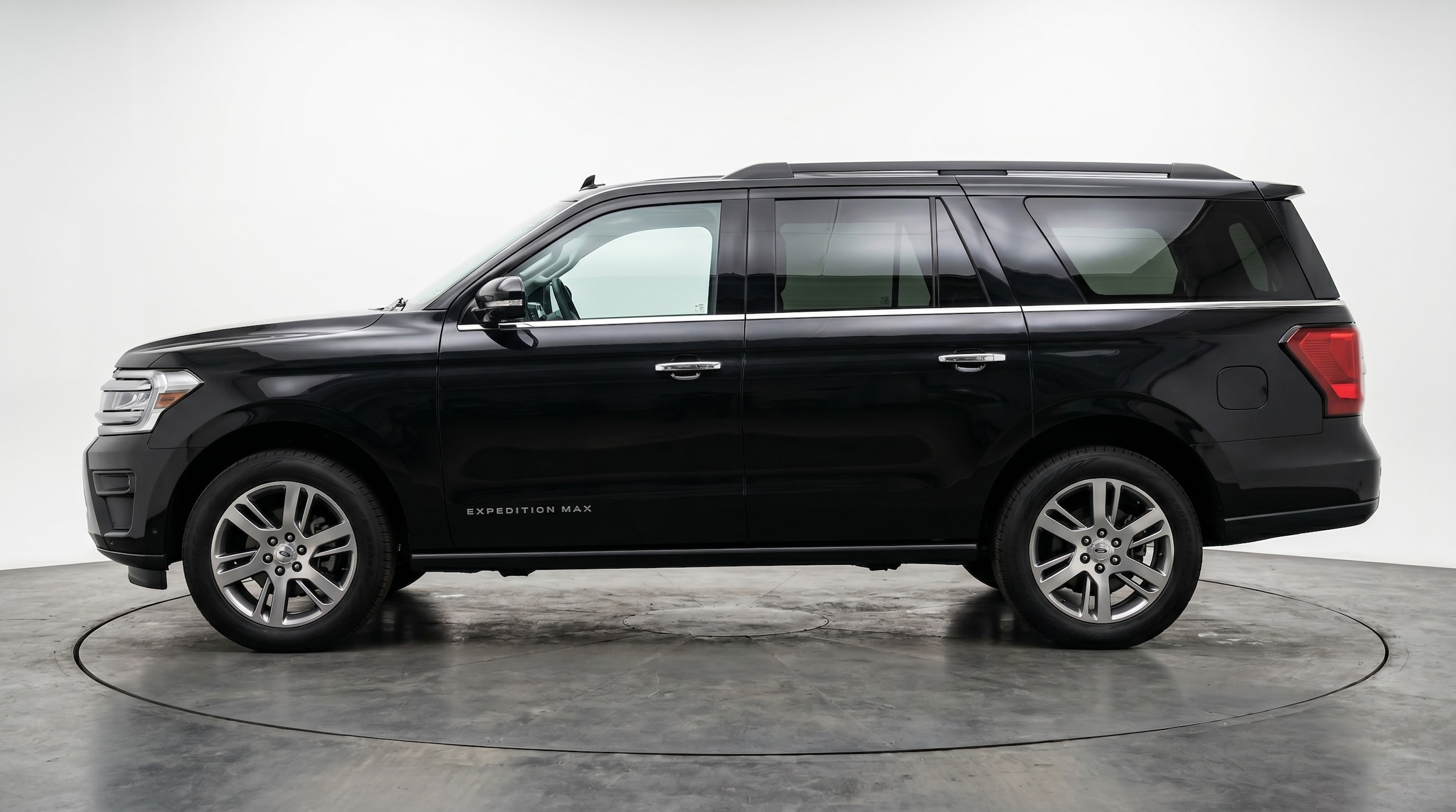 Thumbnail: 2024 Ford Expedition MAX - 4