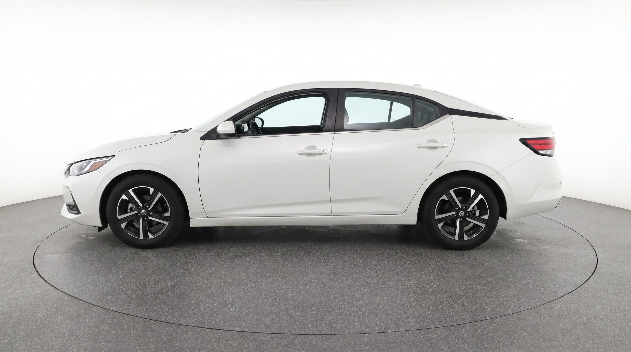 Thumbnail: 2025 Nissan Sentra - 4