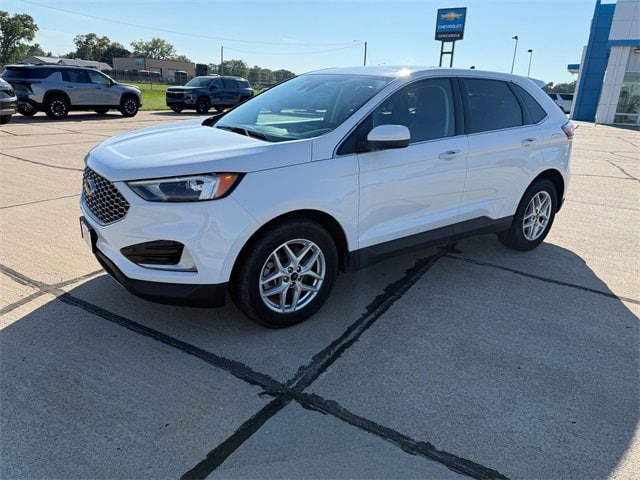 2023 Ford Edge