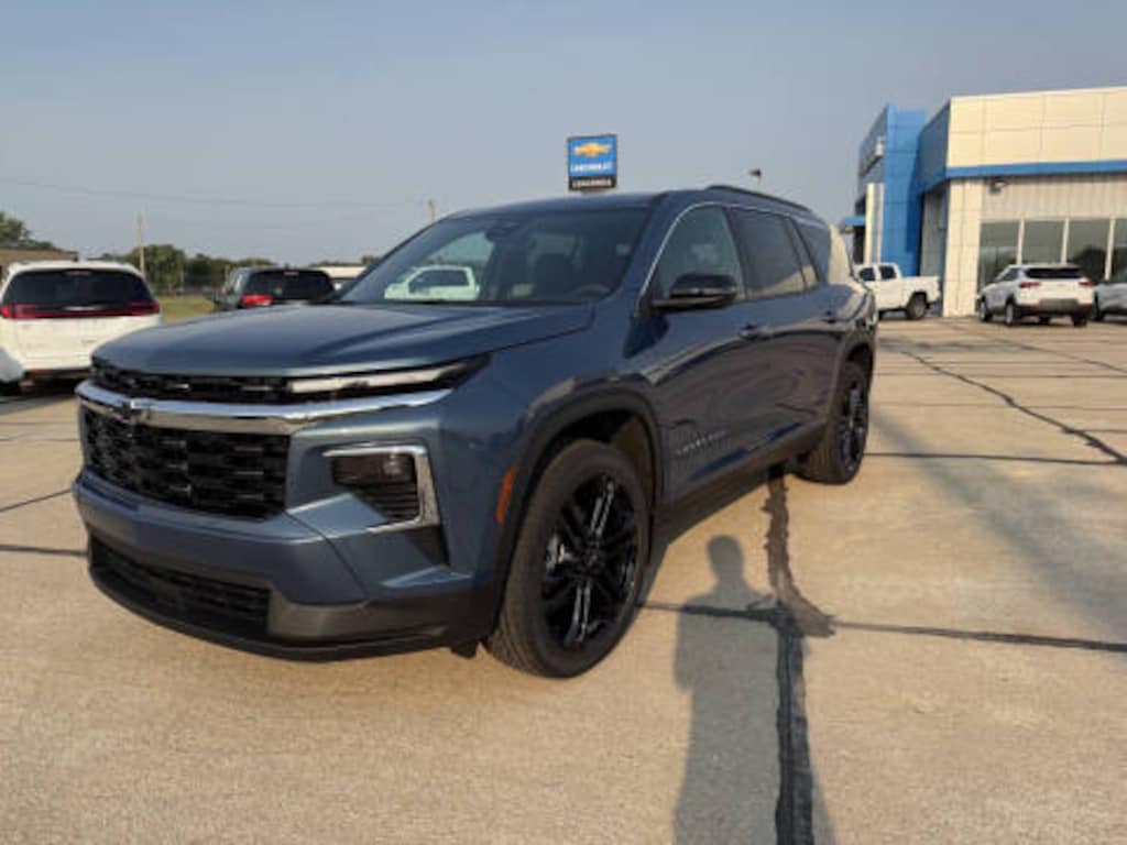 New 2026 Chevrolet Traverse LT SUV
