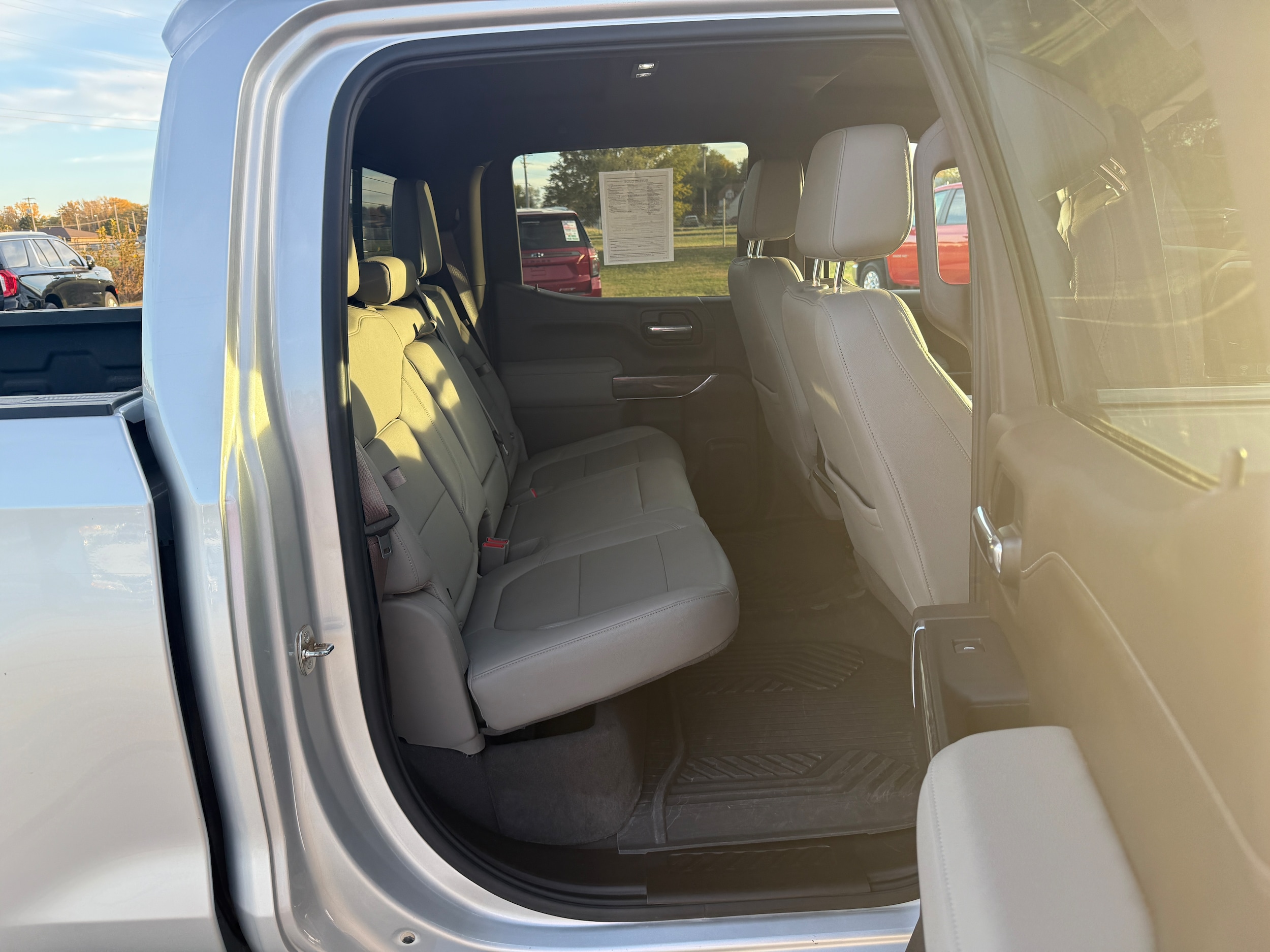 2021 Chevrolet Silverado 1500 LTZ - Photo 37