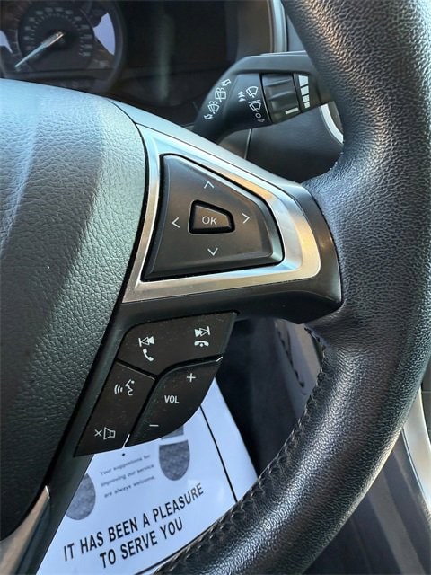 2023 Ford Edge SEL - Photo 16