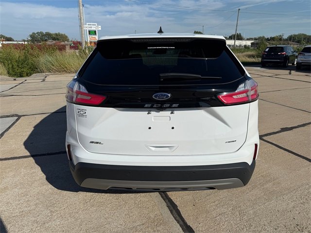 2023 Ford Edge SEL - Photo 4