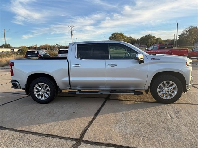 2021 Chevrolet Silverado 1500 LTZ - Photo 4