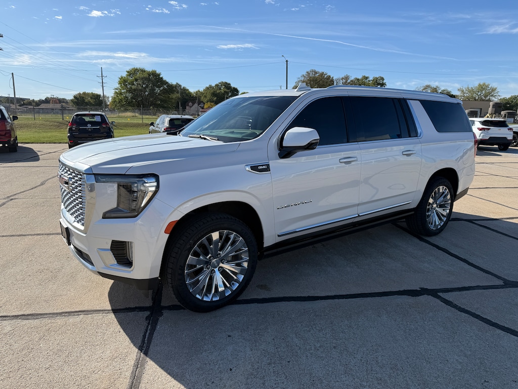 Used 2021 GMC Yukon XL Denali SUV