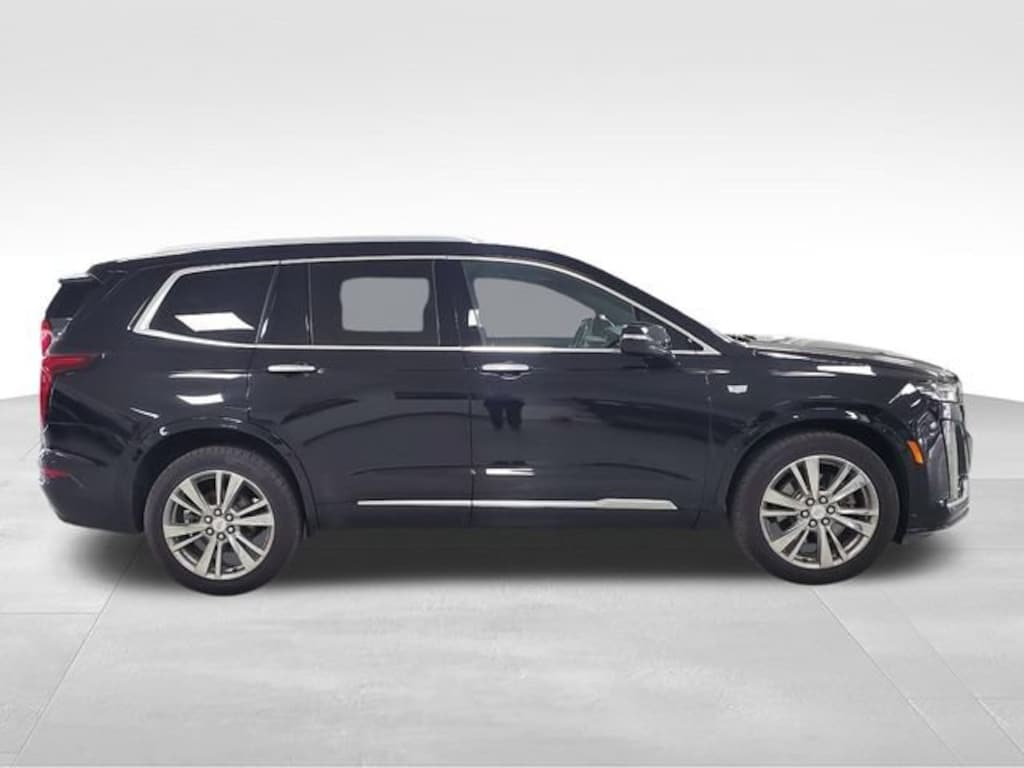 Used 2022 CADILLAC XT6 Premium Luxury SUV