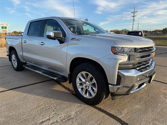 2021 Chevrolet Silverado 1500 LTZ - Photo 3